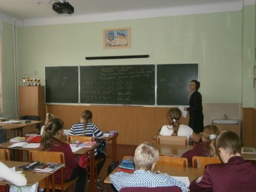 У Луцьку учнів вчать китайської. ФОТО